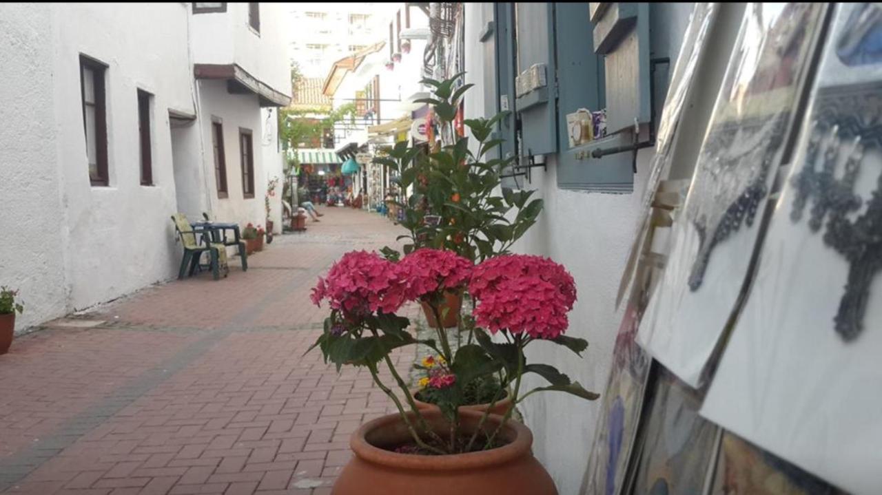 Rodina Suites Hotel Kuşadası Buitenkant foto