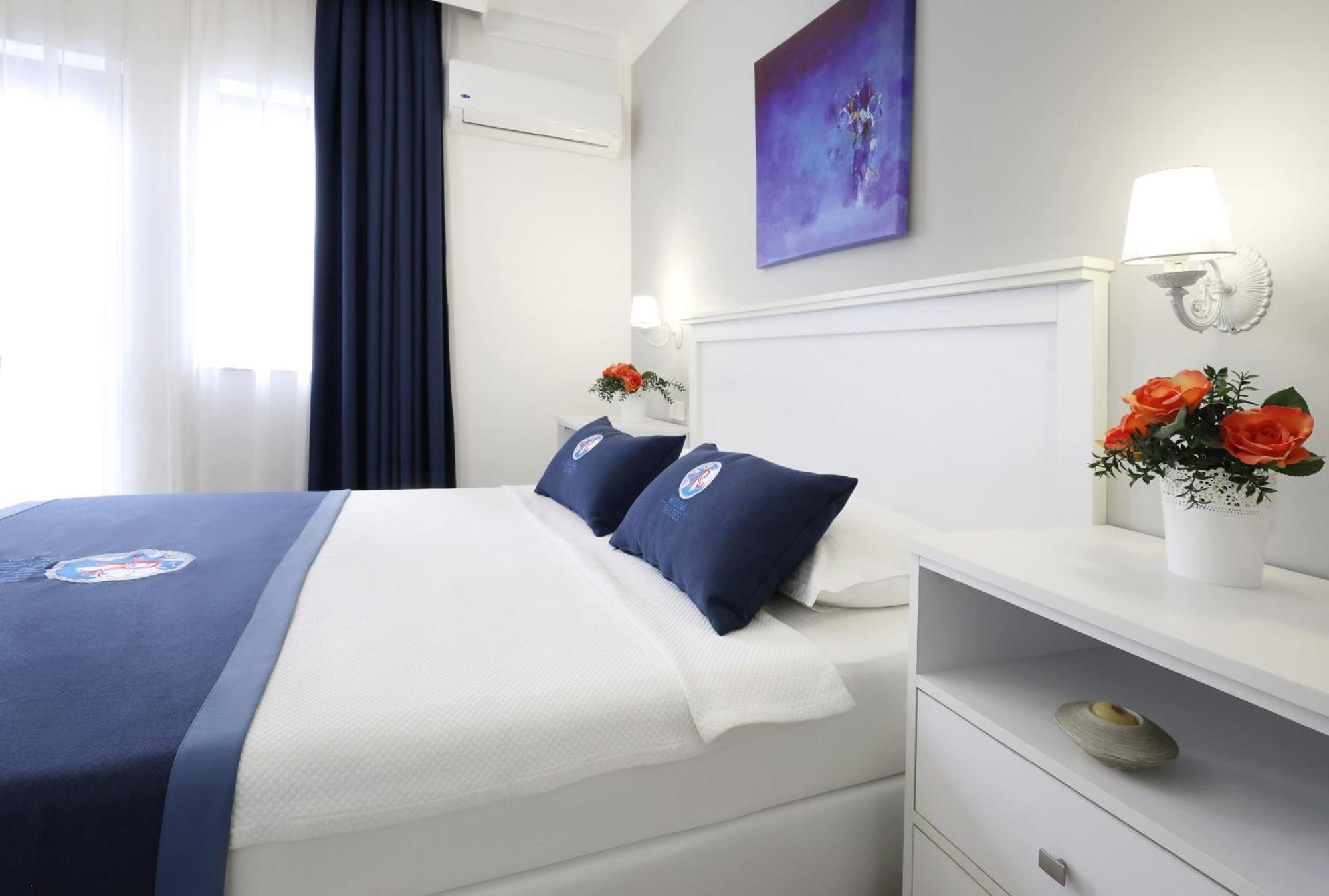 Rodina Suites Hotel Kuşadası Buitenkant foto